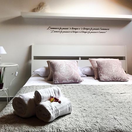 Na Bona Nuttata Panzió Nápoly Kültér fotó